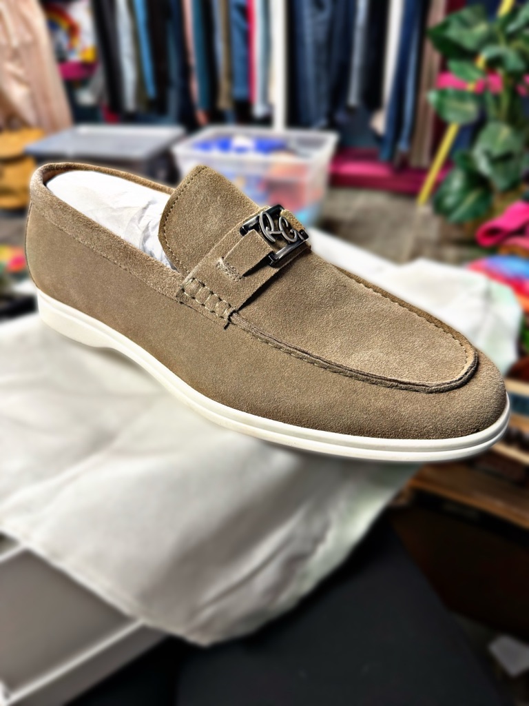 Robert Graham Taupe Suede Slip-On Loafer With Metal Bit Bnwb/Bag